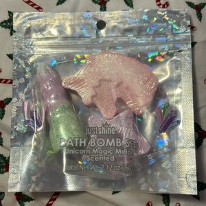 JustShine bath bomb set. Unicorn magic melon scented.